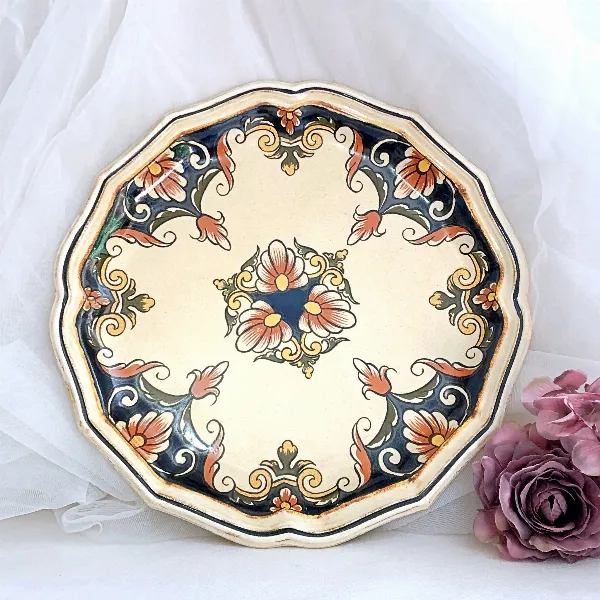 Assiette décorative faïence de Salins France  décor Buchy   25,5 cm