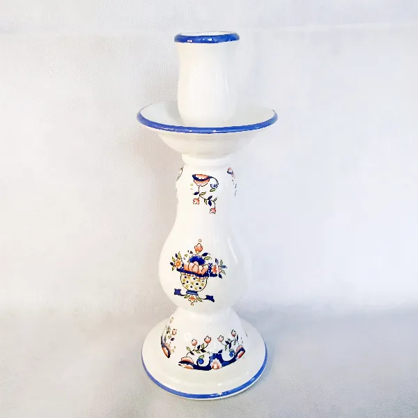 Grand bougeoir faïence style Vieux Rouen décor au panier fleuri 25 cm