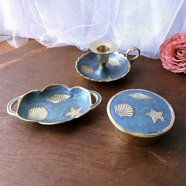 Ensemble de décoration vintage en laiton doré émaillé 