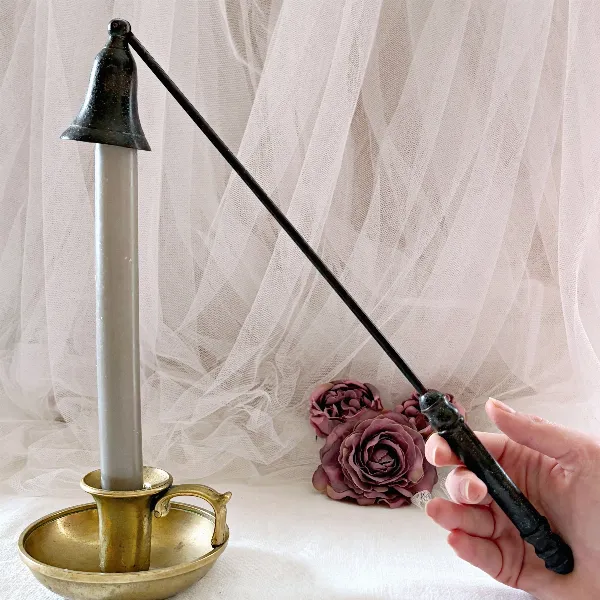 Éteignoir à bougie long manche 39 cm fer forgé noir