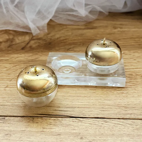 Salières Poivrières Pomme – Vintage &amp; Collection