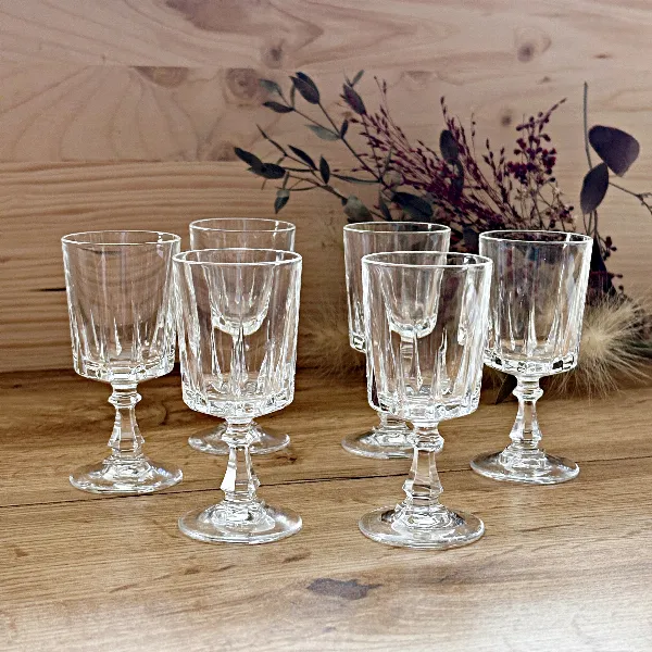 Lot de 6 verres à liqueur en cristal d’Arques – Modèle Louvre