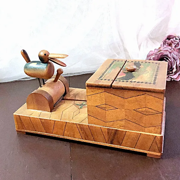 Distributeur de cigarettes oiseau mécanique en bois marqueté Rétro années 30/40